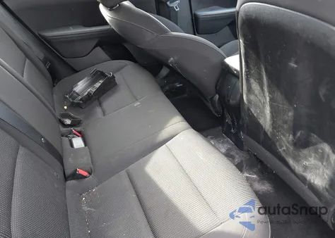 2020 Kia Forte Lxs z USA, uszkodzony, nr VIN 3KPF24AD4LE206902